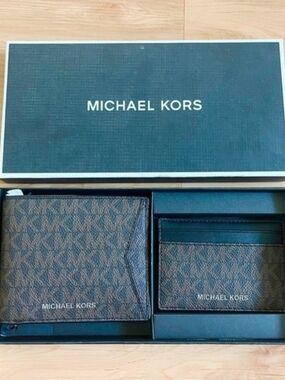 Michael Kors Brown & Black Signature MK Bifold Wallet with Card Holder Set